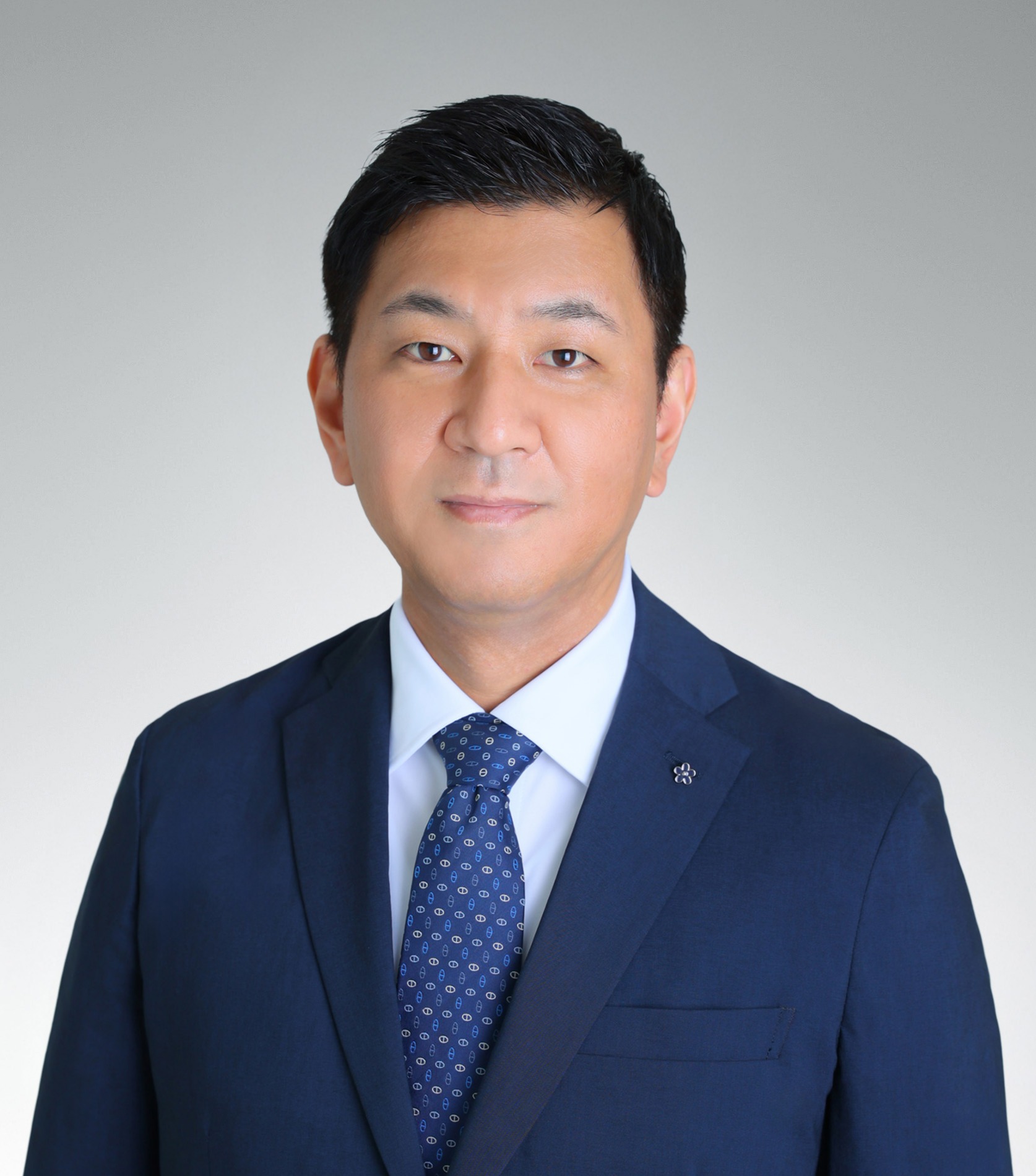 山本 寛